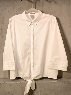 Chico’s Classic White Button-Front No Iron Top w Tie-Front Hem Size 3 (XL or 16)